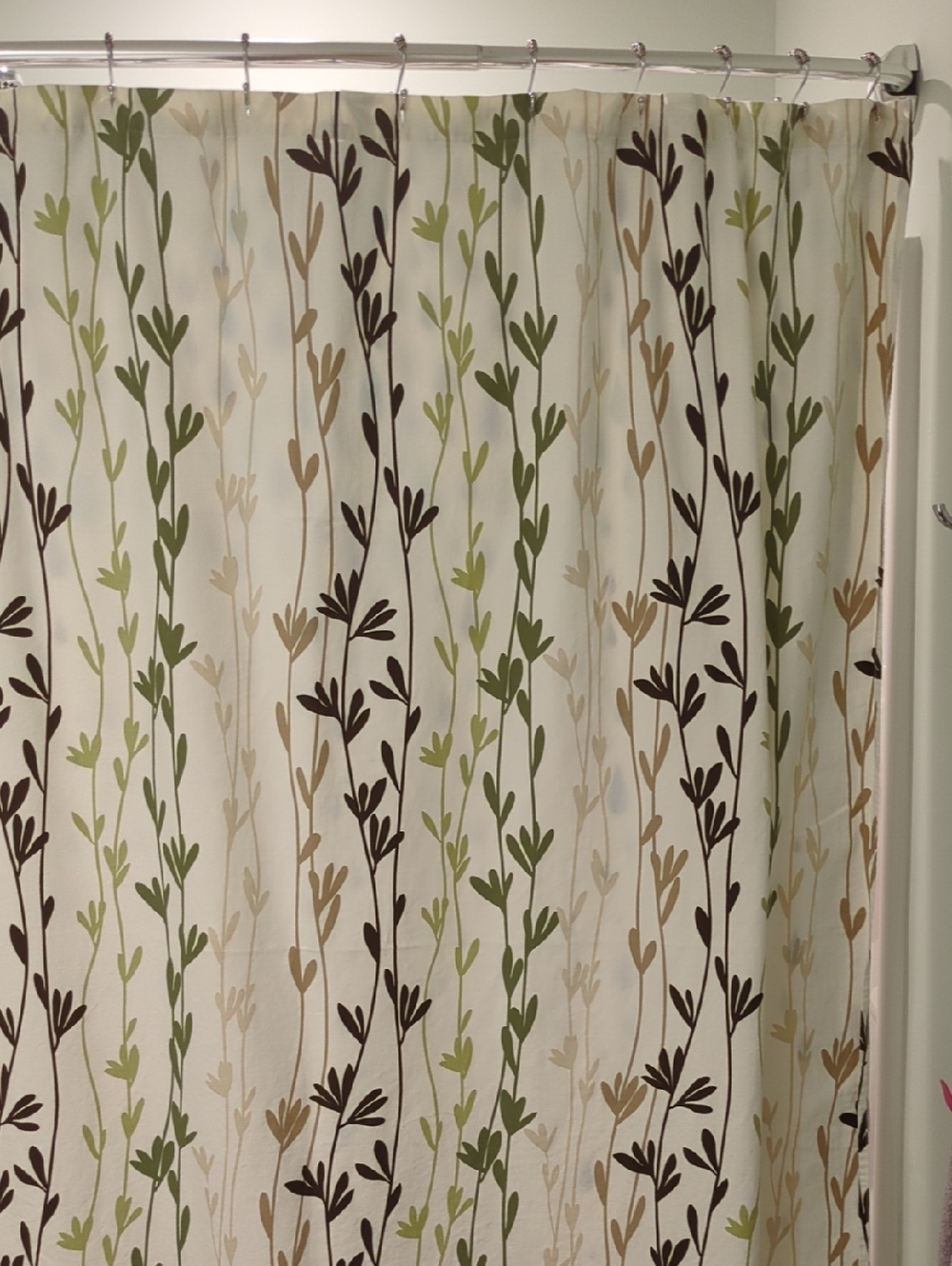 Loft Style Cream Cotton Shower Curtain with Vine Print